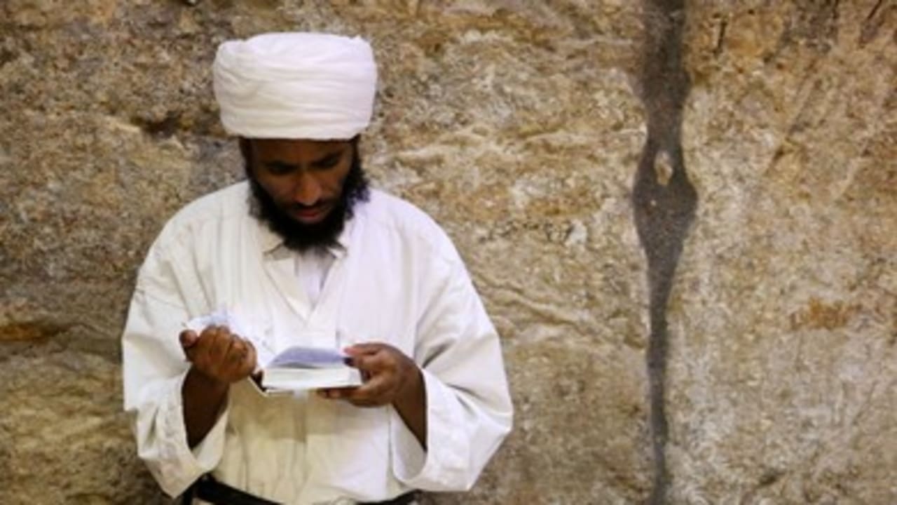 Tisha Be’av at the Western Wall 390