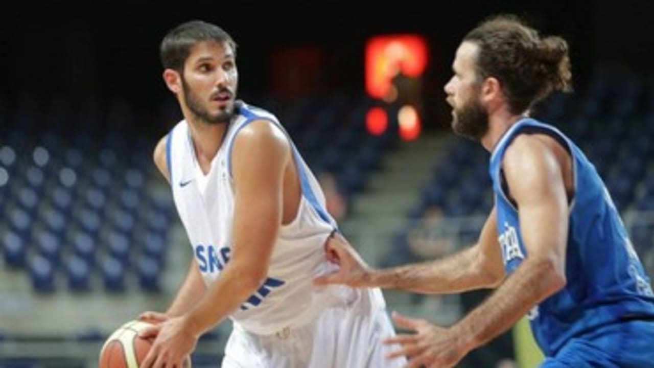 Omri casspi 370