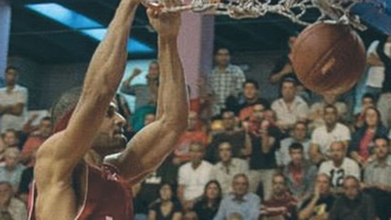 Hapoel Jerusalem's Josh Duncan at Malha Arena last night 370