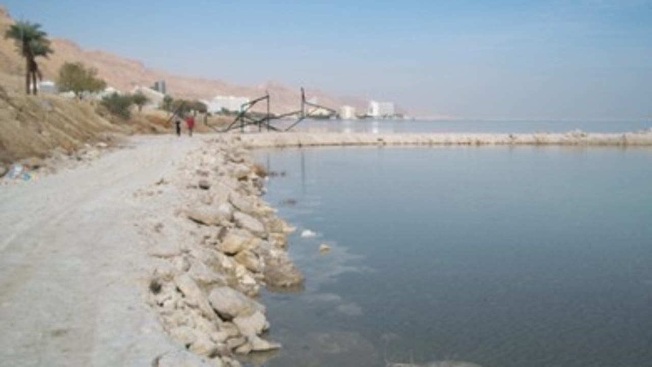 Hiking the Dead Sea