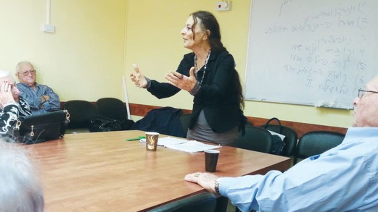 ORIGINALLY FROM Belarus, Lea Ayalon took on the mission of educating people about the language and culture of Yiddish to better preserve it.
