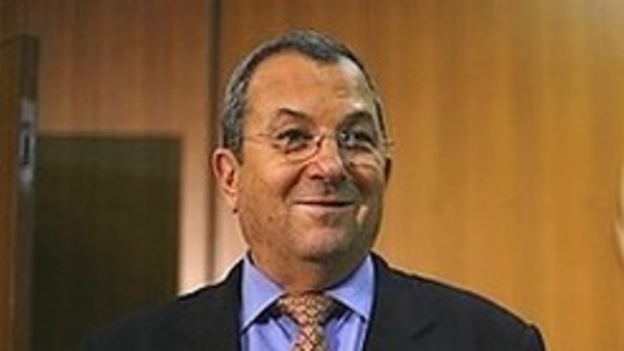 Ehud Barak smug as hell 224.88