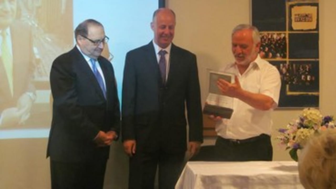 Tzahi Hanegbi awards Abraham Foxman the 2014 Menachem Begin Prize