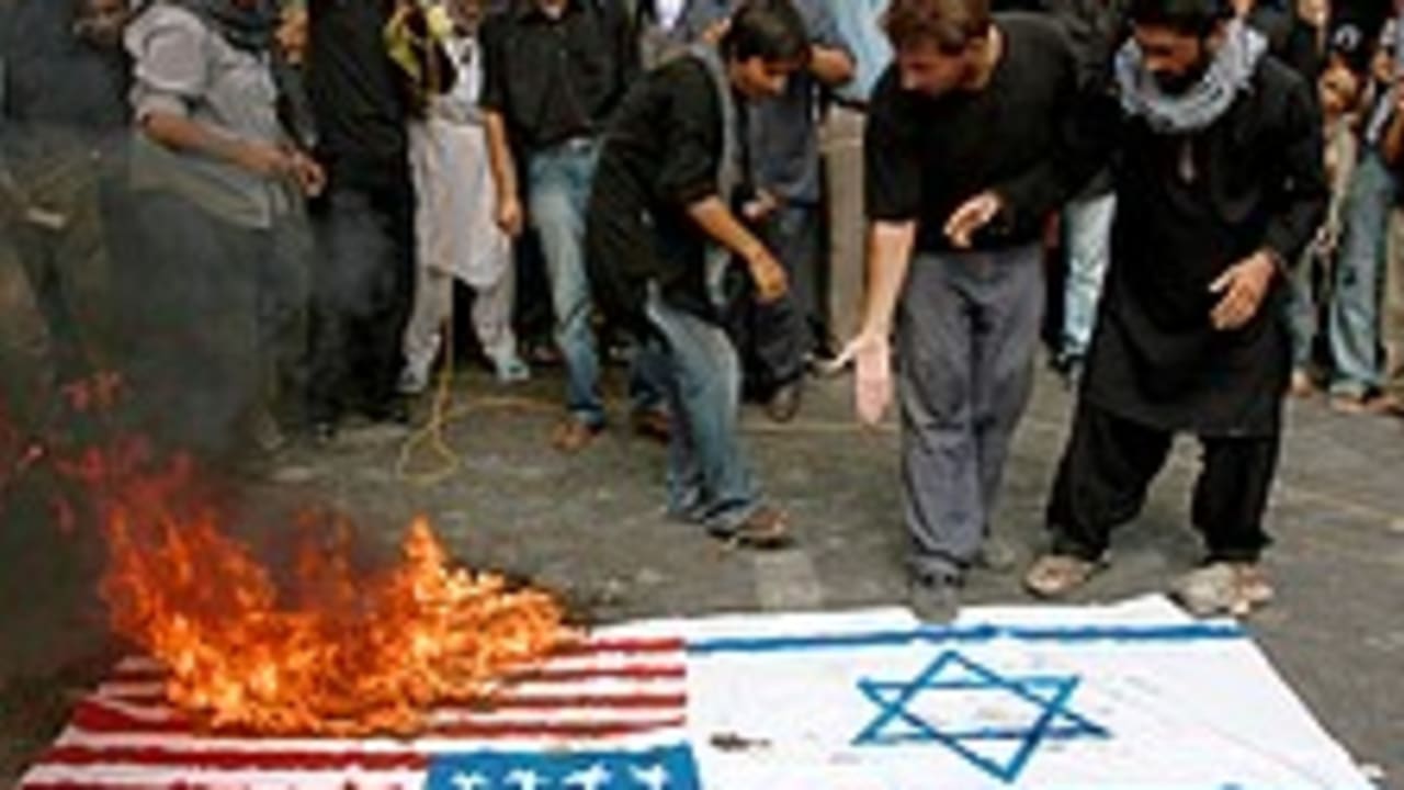 US israel flag burning pakistan 