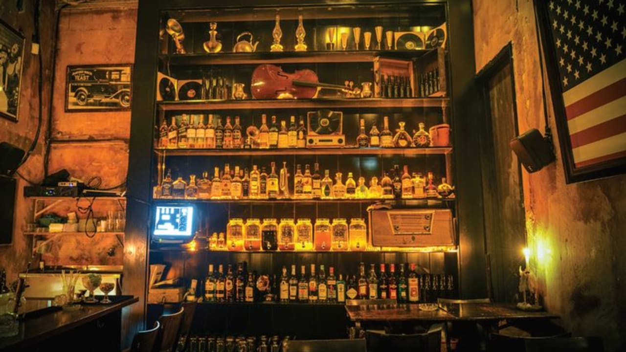 Moonshine night kitchen restaurant