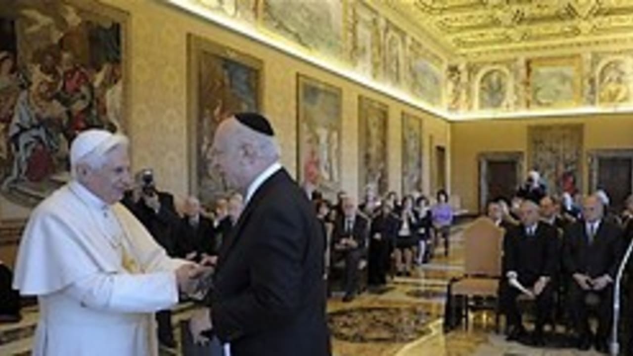 pope with Jews 248.88 ap