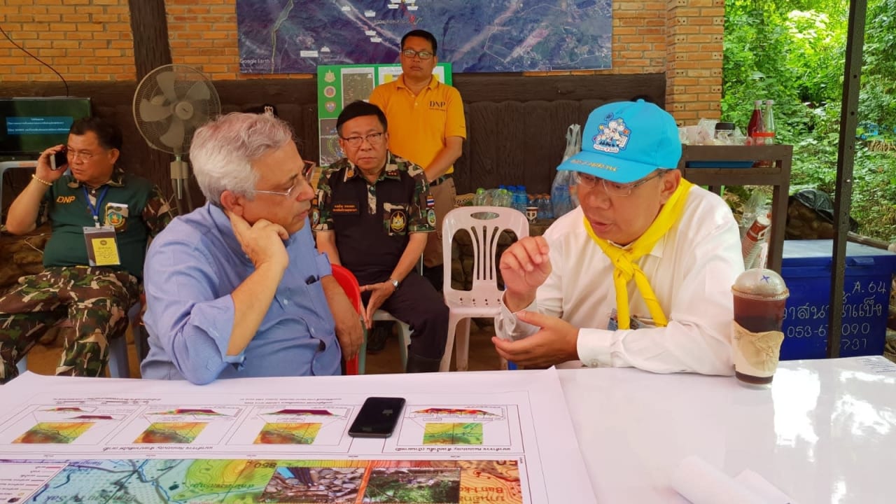 Israeli Ambassador to Thailand Meir Shlomo visits flooded Thai cave site 