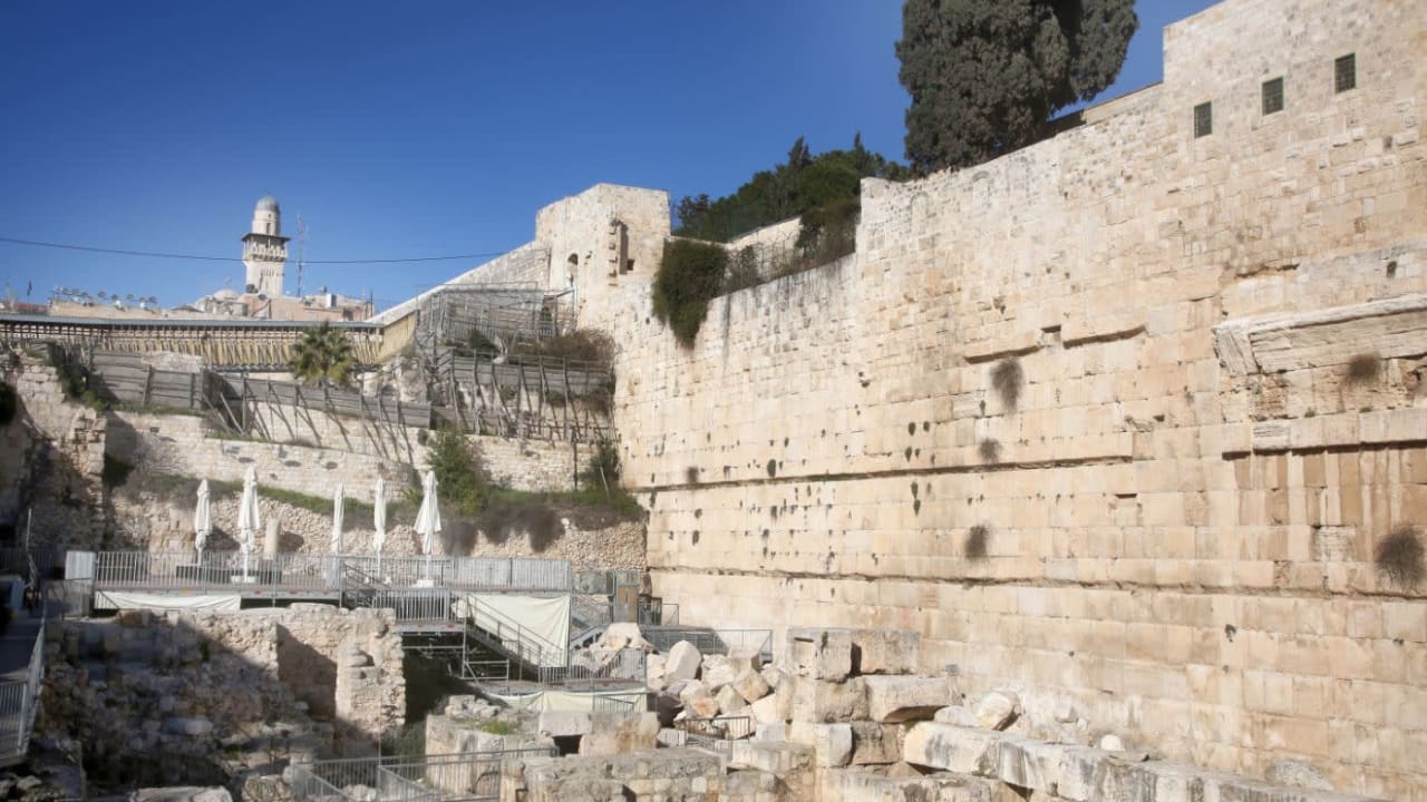 Robinson's Arch in Jerusalem's Old City