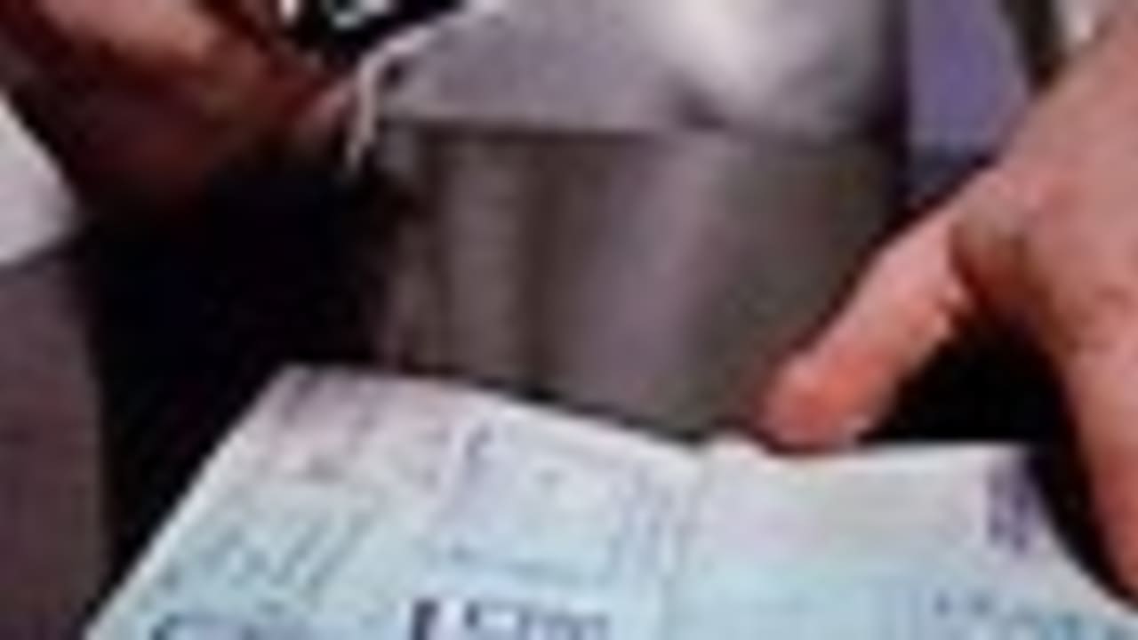 stamping passport 88
