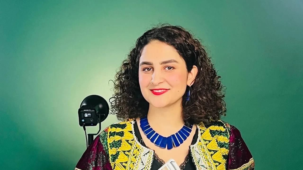 MURSAL SAYAS, activista afgana por los derechos de las mujeres, periodista y directora ejecutiva de Women Beyond Borders.