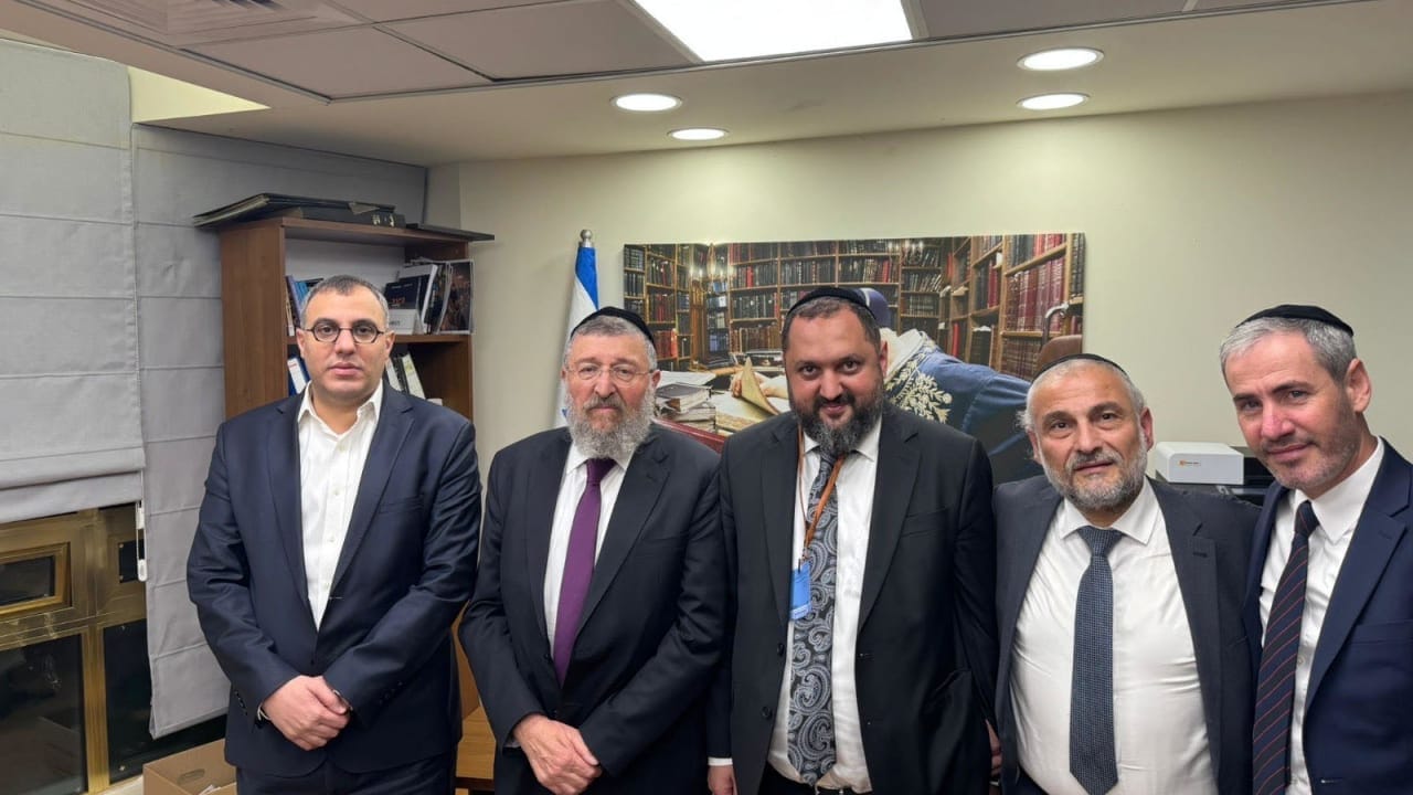 Baku Sephardic rabbi visits Knesset, highlights Azerbaijan commitment to Jewish community security