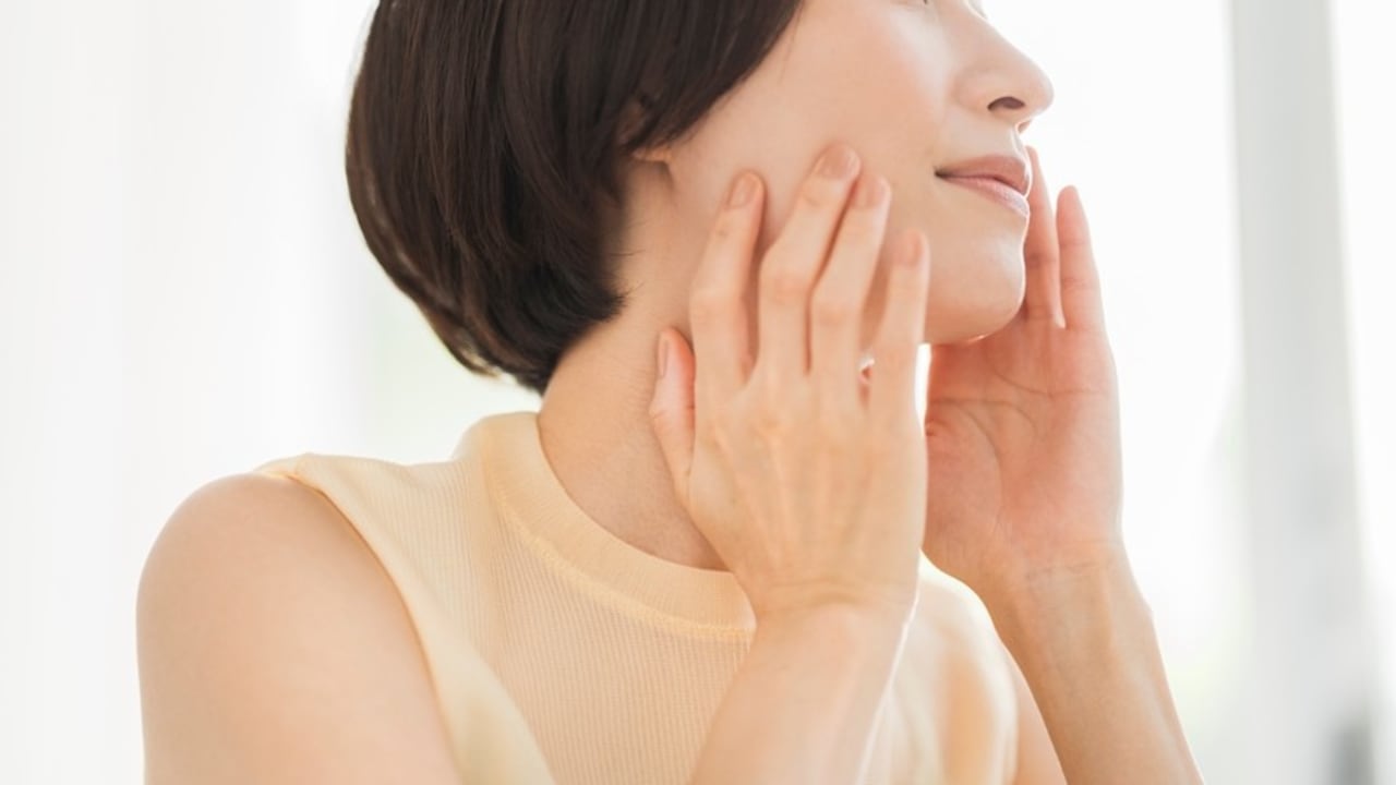 RenewaLift is a non-invasive at-home device for skin tightening and wrinkle reduction.