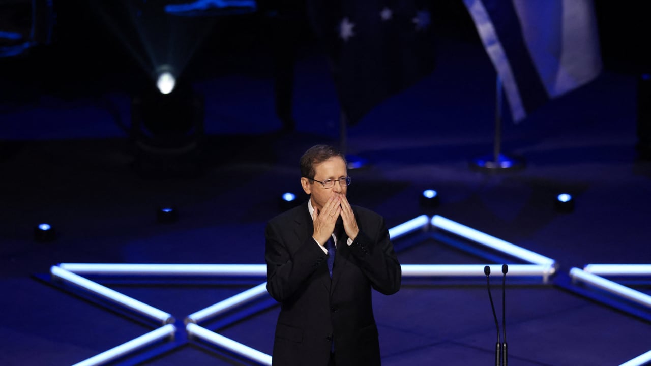Israeli President Isaac Herzog gestures after his speech at 'An Evening of Light & Solidarity' during his state visit to Australia, in Sydney, Australia, February 9, 2026. 