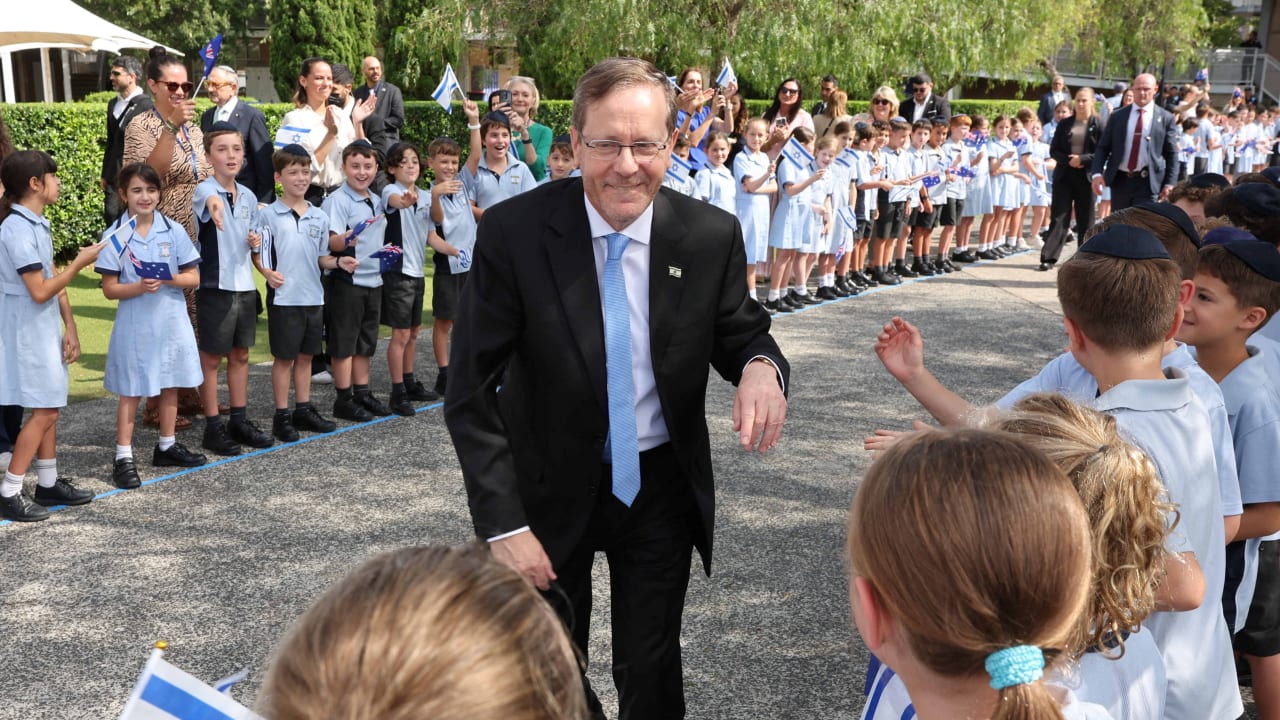 Herzog: Anti-Israel protesters don’t represent Australia’s silent majority