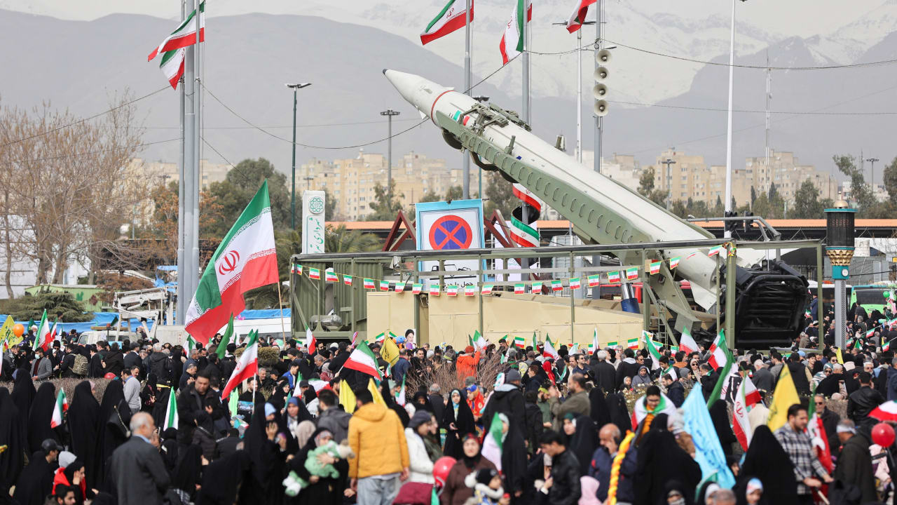 Trump's claim Iran may 'soon' have missiles that could reach US unsupported by intel., sources say