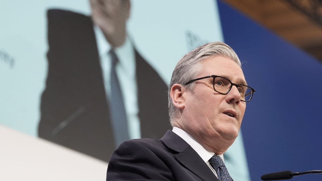 UK's Starmer seeks greater powers to regulate online access