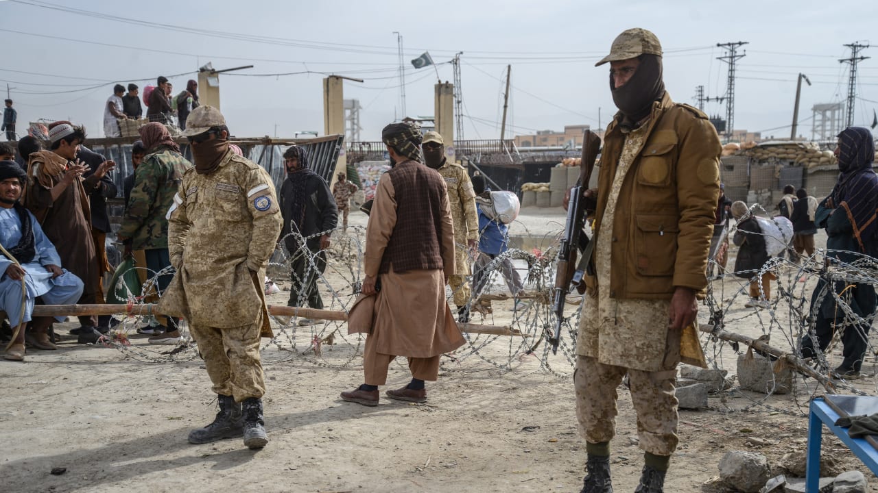 Taliban frees three Pakistani soldiers in Saudi-mediated move