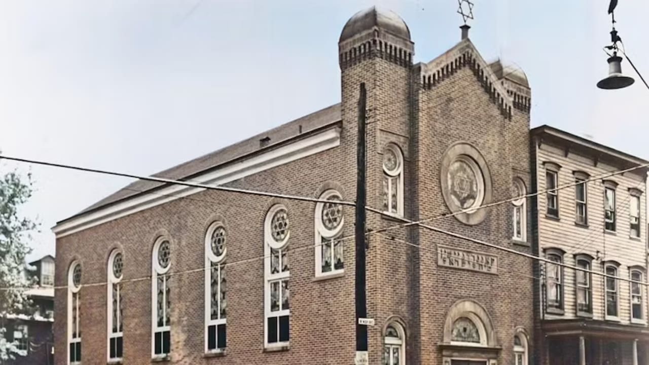 Beth Israel of Mahanoy City, seen here in the 1950s, was built by Jewish merchants and businesspeople who served the area's burgeoning coal industry.