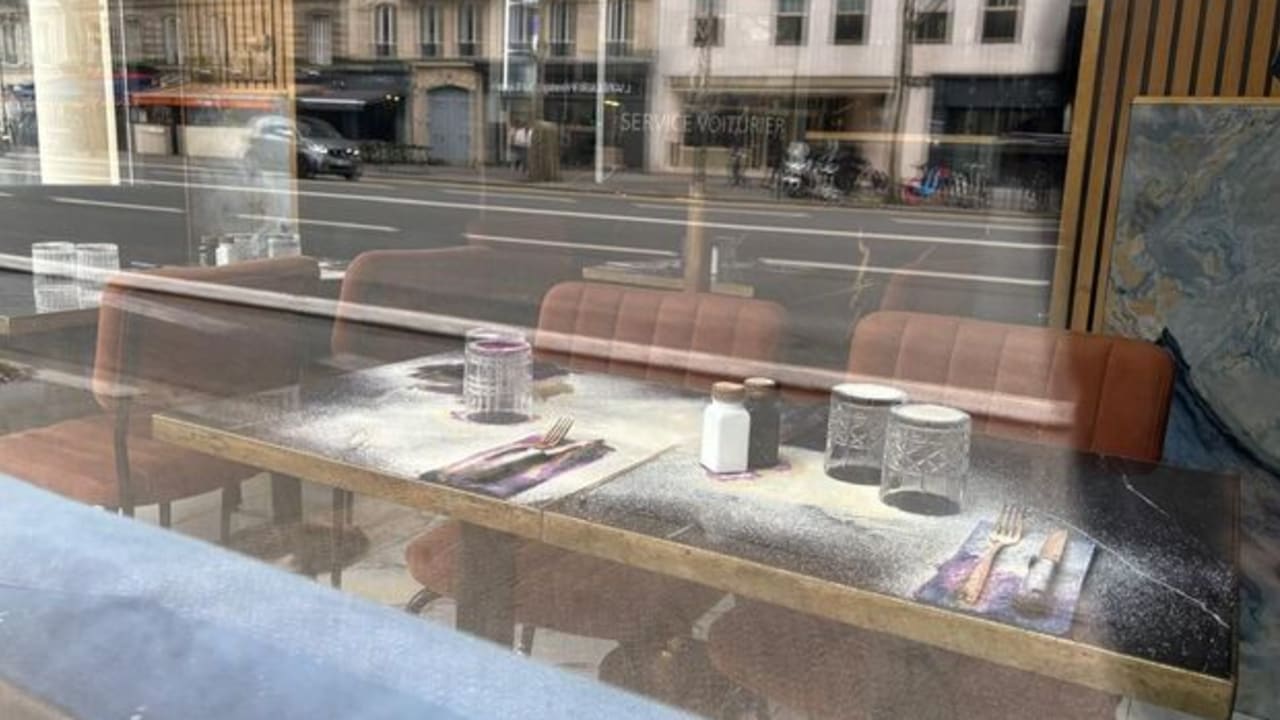 Paris kosher restaurant sprayed with acid for third time, plates and cutlery rendered unusable