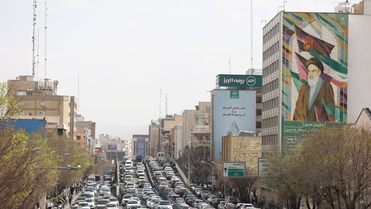 World responds slowly as US, Israeli attack on Iran unfolds
