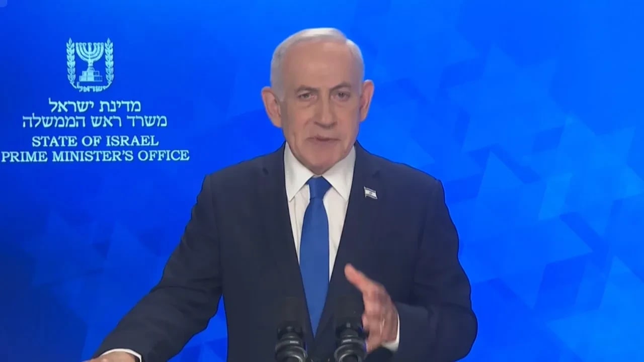 El primer ministro Benjamin Netanyahu se dirige a la nación en medio del ataque israelí contra objetivos del régimen iraní el 7 de marzo de 2026.