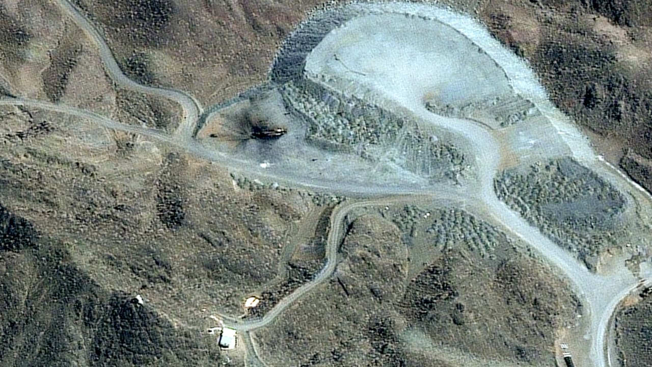 A satellite image shows a closer view of a destroyed vehicle at the Pickaxe Mountain facility in Natanz, Iran, March 7, 2026.