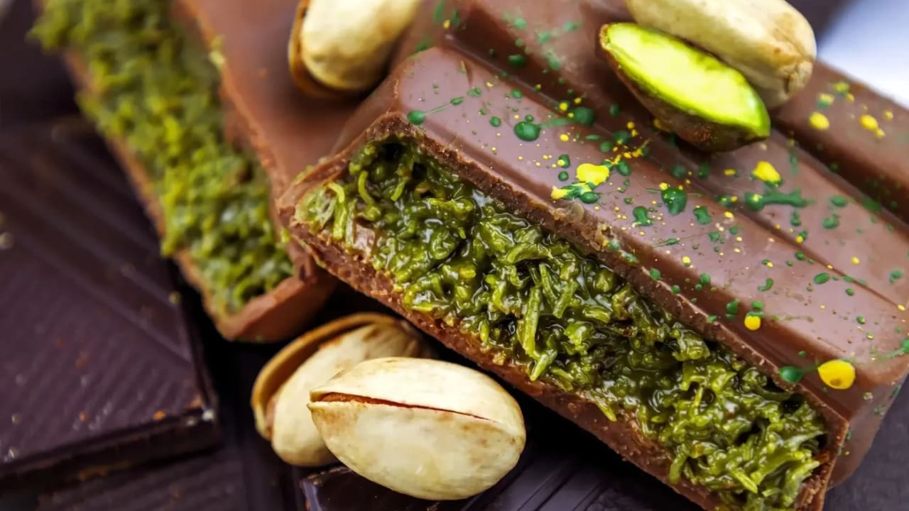 The pistachio is considered one of the richest natural dietary sources of melatonin