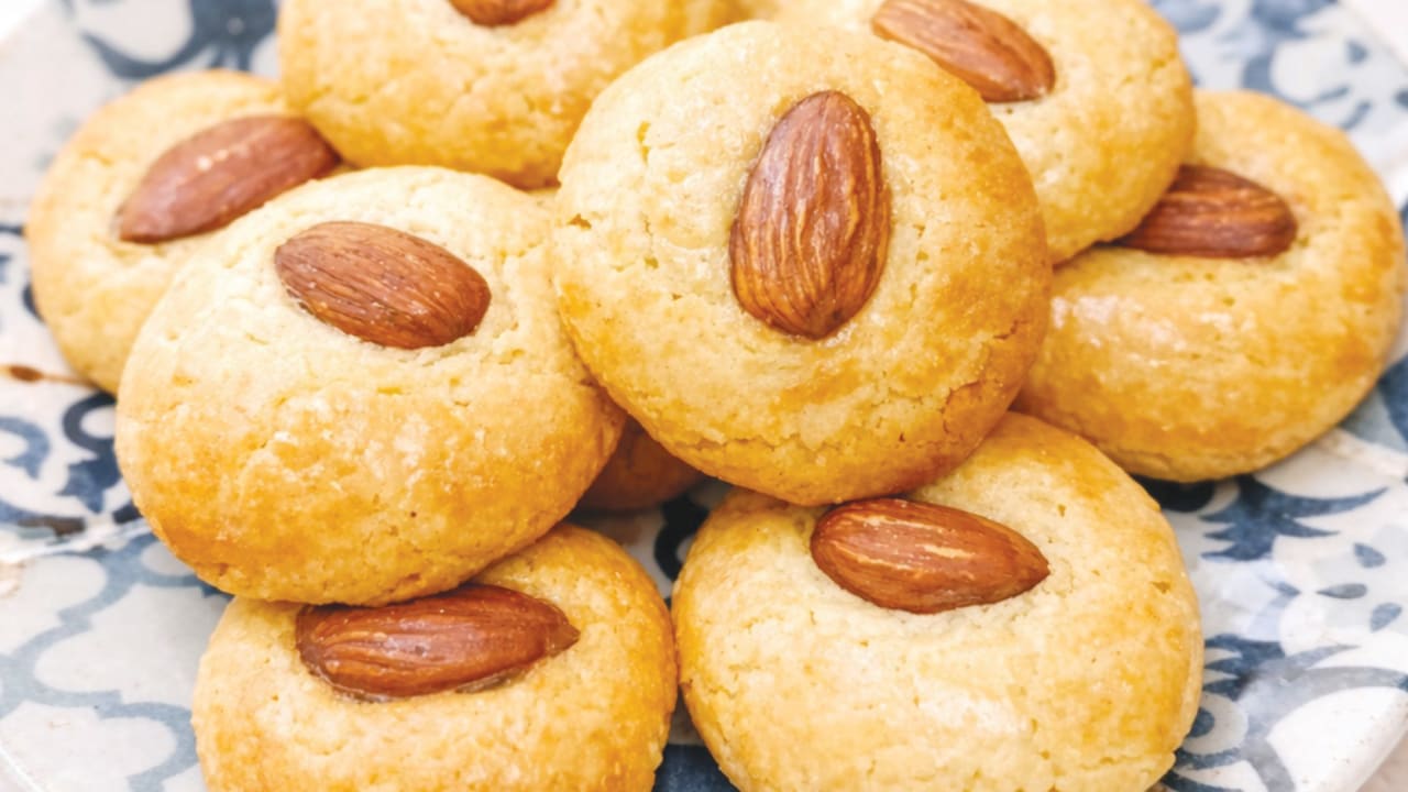 Chinese almonds