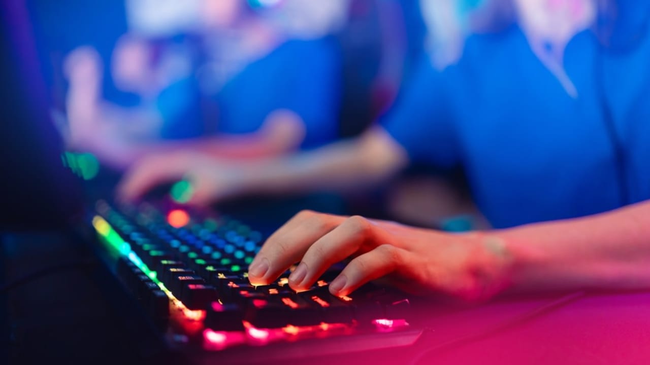 “WoW is a living online world shaped by community, progress, and evolution”