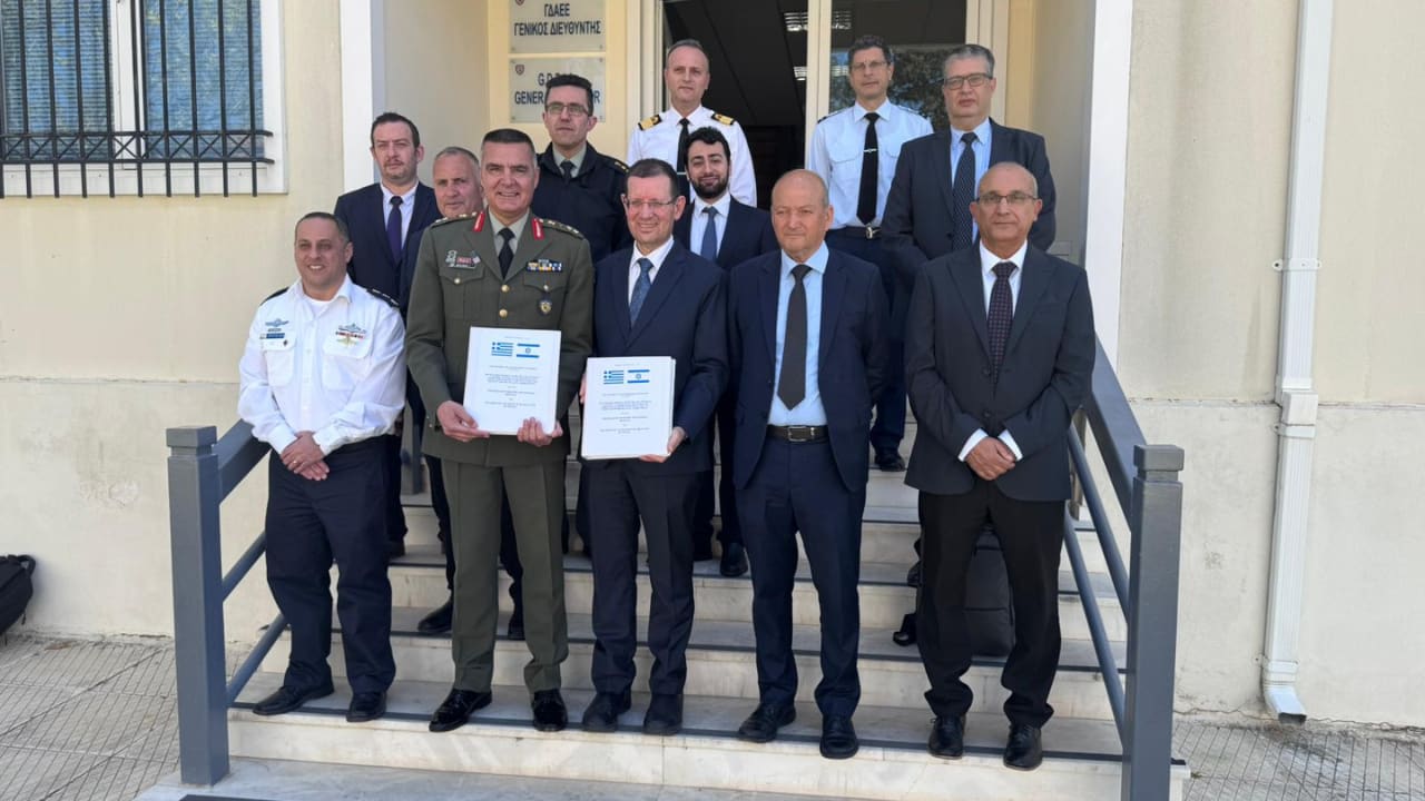 Representatives from Israeli defense firm Elbit and the Hellenic Armed Forces sign missile systems agreement, April 6, 2026.