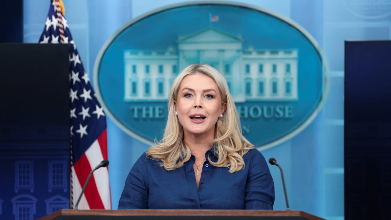 US White House Press Secretary Karoline Leavitt speaks during a press briefing in the James S. Brady Press Briefing Room at the White House in Washington, DC, US, April 8, 2026. 