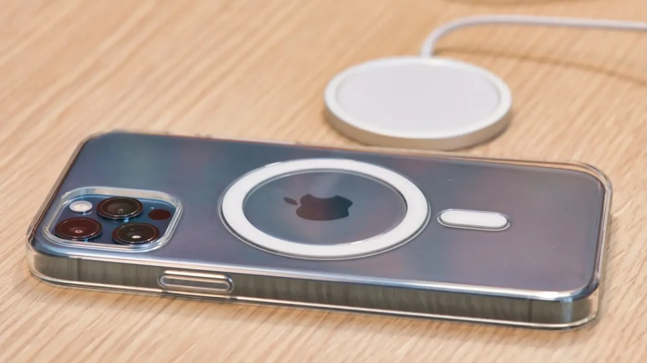 MagSafe in an iPhone