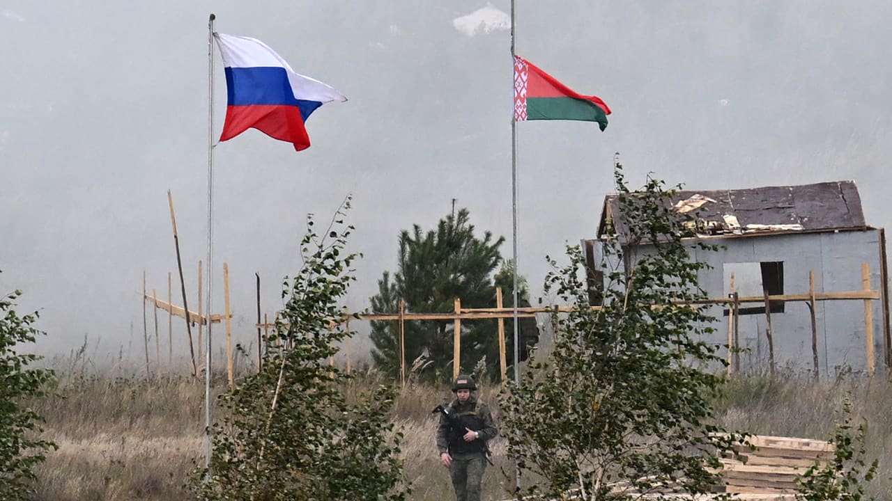 A serviceman takes part in the "Zapad-2025" (West-2025) joint Russian-Belarusian military drills at a training ground near the town of Borisov, east of the capital Minsk, on September 15, 2025.
