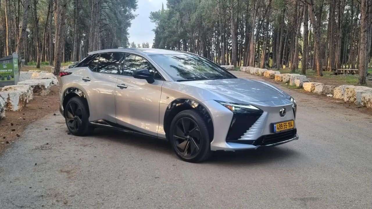 Many sporty cues, but not overly flashy.