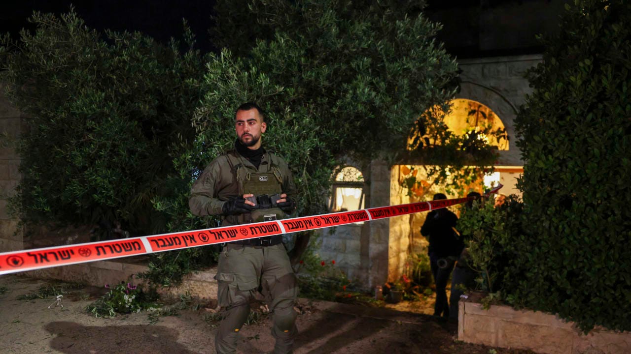 Ultra-Orthodox riot at Supreme Court VP's house 'crosses red line', Amit says | The Jerusalem Post