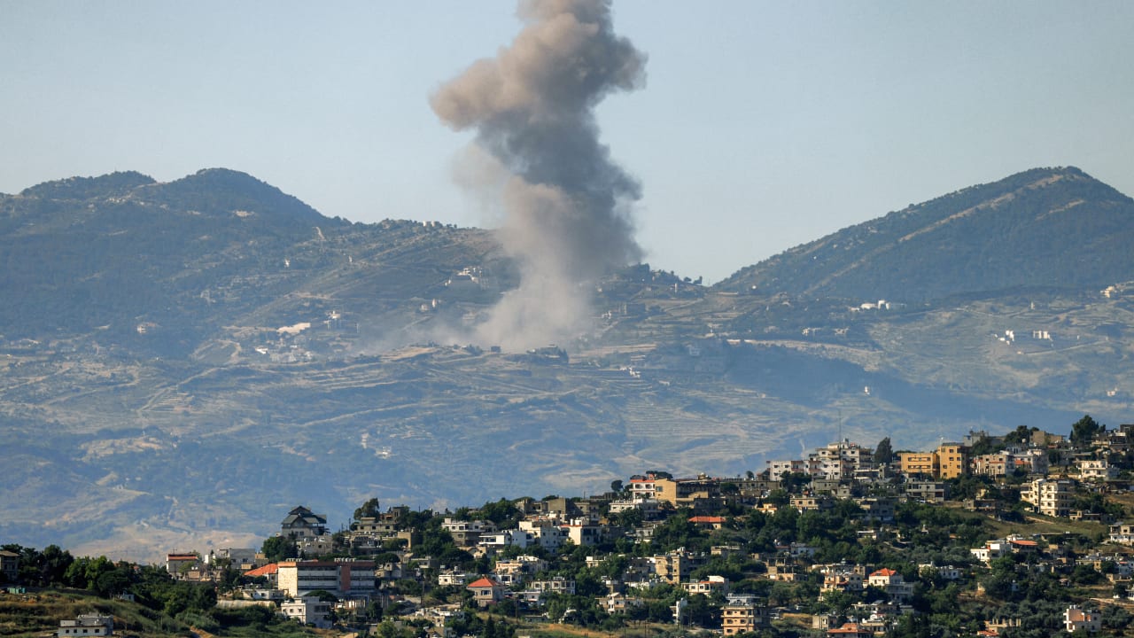  ISRAEL-US-LEBANON-IRAN-WAR Smoke rises following Israeli bombardment in southern Lebanon as seen from a position across the border in the Upper Galilee in northern Israel on June 19, 2026. Mediators in the US-Iran conflict, including Pakistan, Saudi Arabia and Turkey, are due to gather for talks in