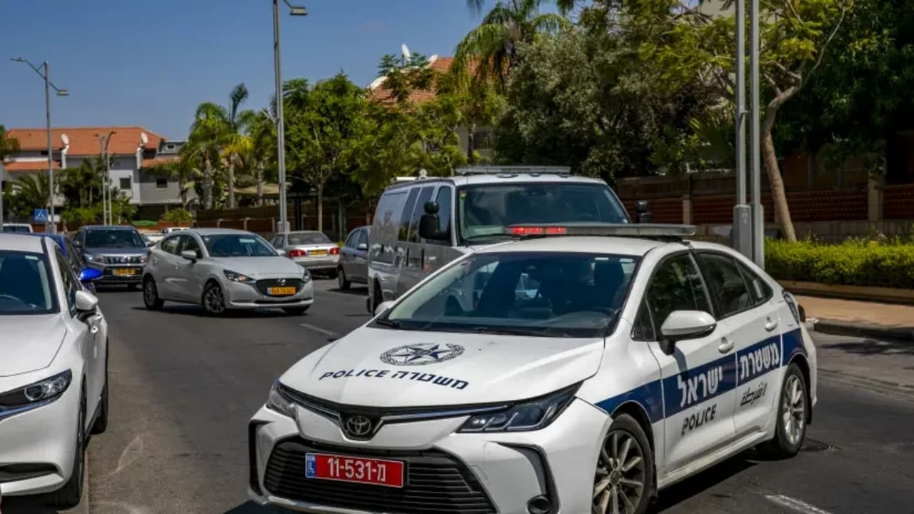 Israel Police car
