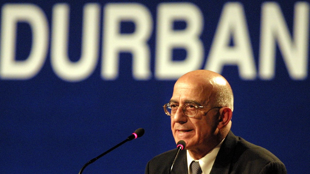 Head of Israeli delegation to the World Conference Against Racism, Ambassador Mordechai Yedid, addresses at a plenary meeting 03 September 2001, in Durban.