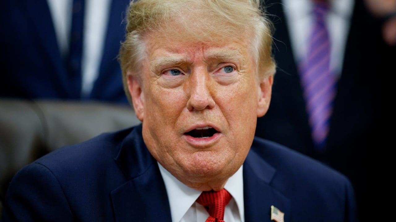 US President Donald J. Trump makes an announcement on healthcare in the Oval Office at the White House in Washington, DC, US, September 18, 2026.