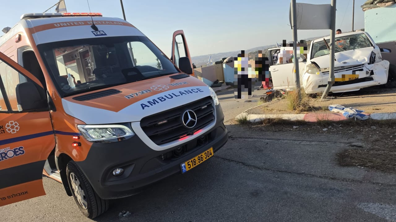 United Hatzalah medical teams at the scene of a terror attack at the Maccabim checkpoint, September 23, 2026.