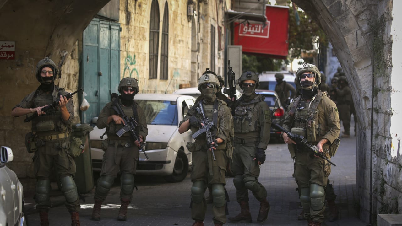 Israeli soldiers take part in a military operation in the market in the Old City of Nablus, in the northern West Bank, September 27, 2026