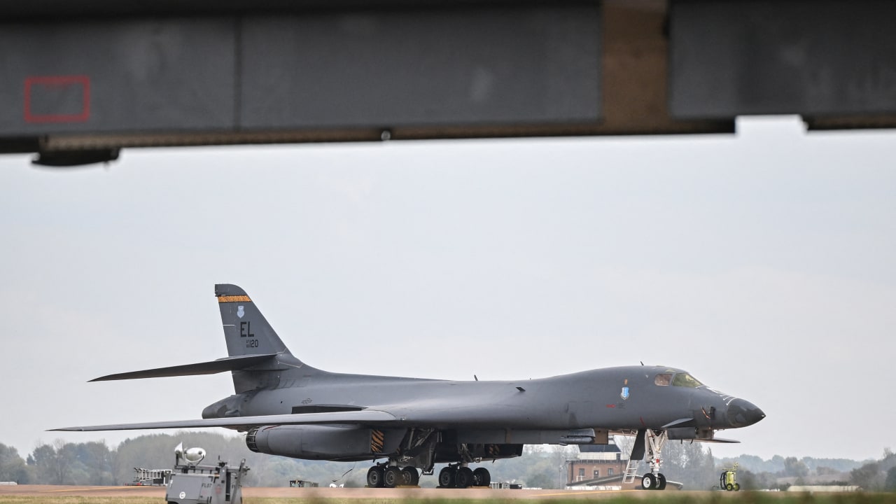A US Air Force B-1 Lancer bomber is pictured on the tarmac at RAF Fairford base in Fairford, south-west England on September 27, 2026, as UK counter-terrorism police investigate an incident near the base in the village of Whelford.