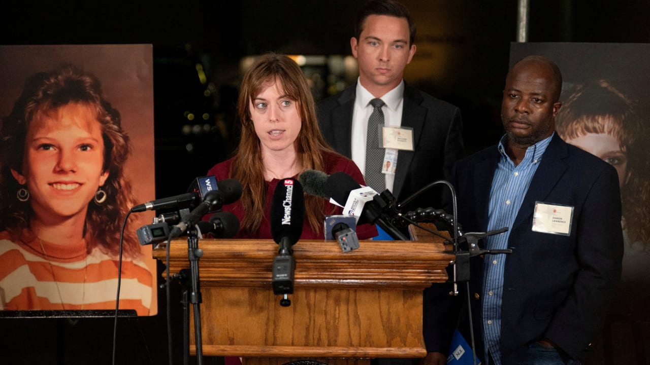 Witness Catherine Sweeney with WPLN recounts the planned execution of Christa Pike at Riverbend Maximum Security Institution in Nashville, Tennessee, US, September 30, 2026. Pike had not been declared dead when the witnesses were asked to leave the room they were witnessing in.