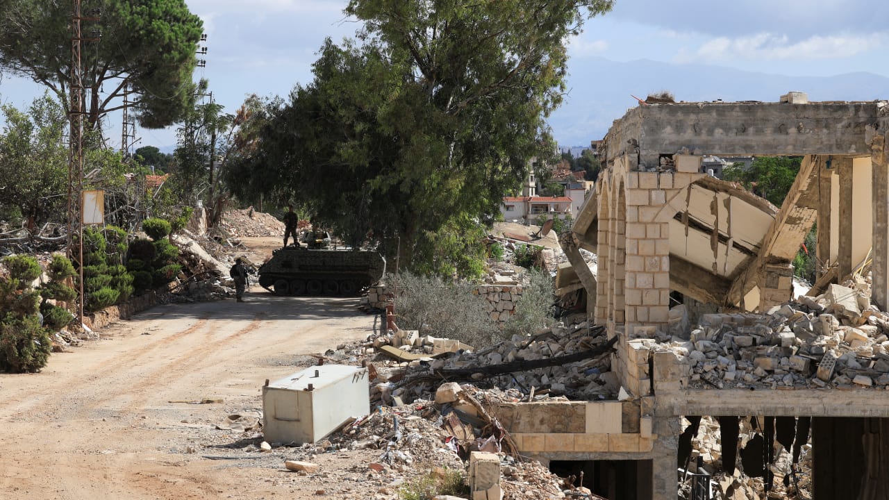 Lebanese army deployed next to damaged homes in West Zawtar, southern Lebanon, October 1, 2026.