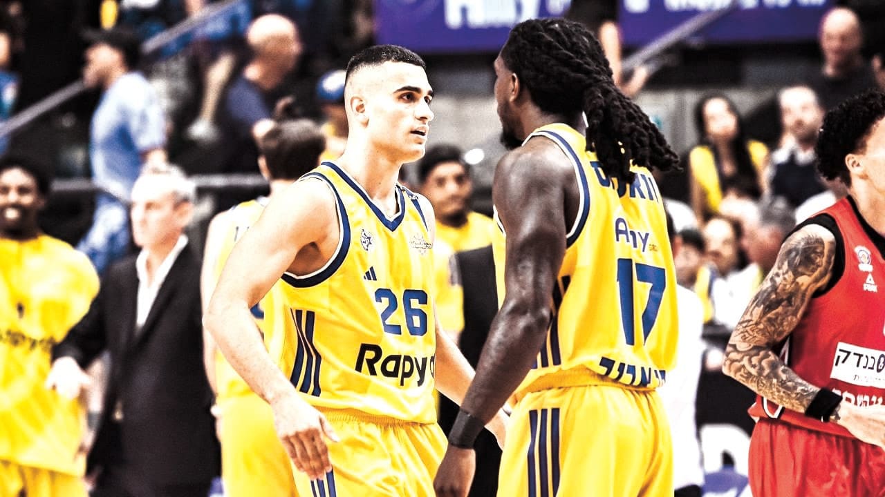 YAM MADAR (left) and Keaton Wallace (right) helped Maccabi Tel Aviv get back to winning ways in both the Euroleague and locally over the weekend, with a pair of wins heading into a big week.
