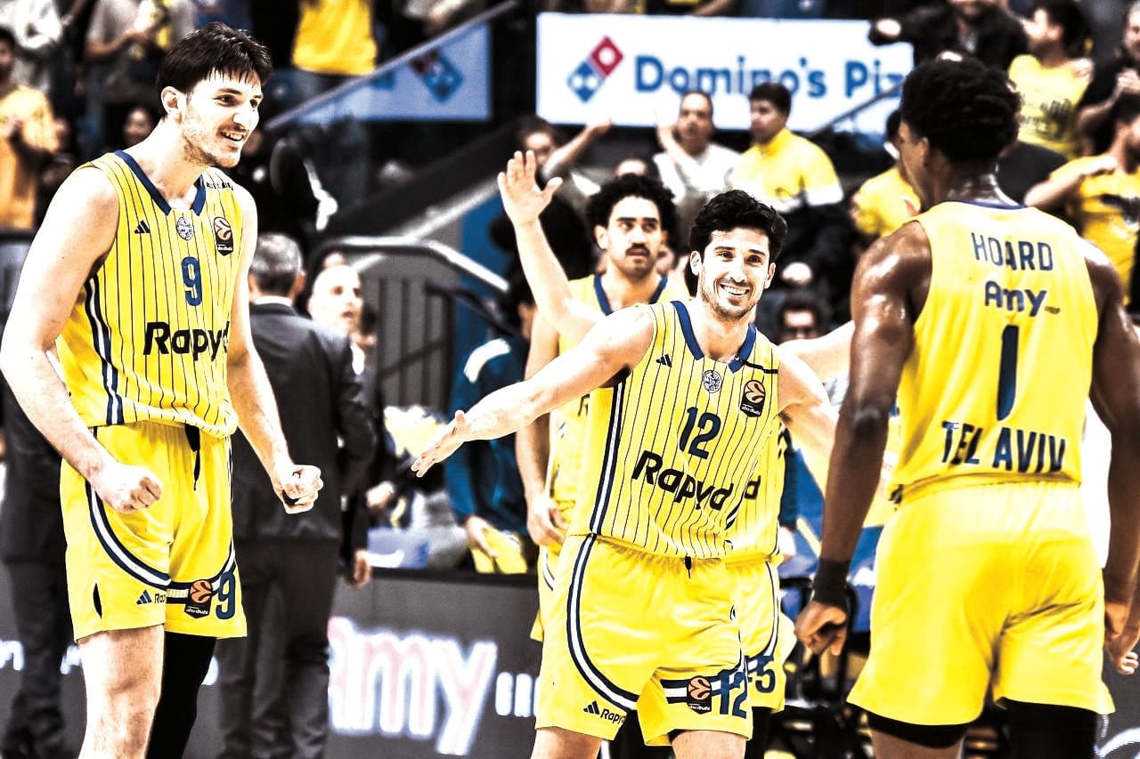 MACCABI TEL AVIV. (photo credit: YEHUDA HALICKMAN)