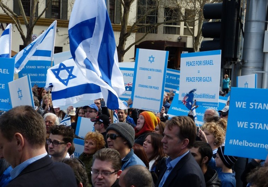 Over 3000 gather at Israel rally in Melbourne - Diaspora - Jerusalem Post