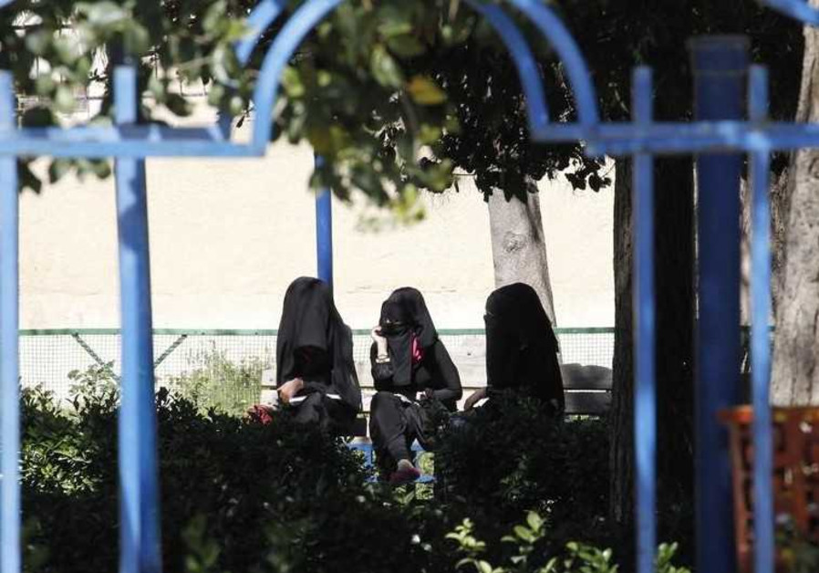 femmes voilées irak