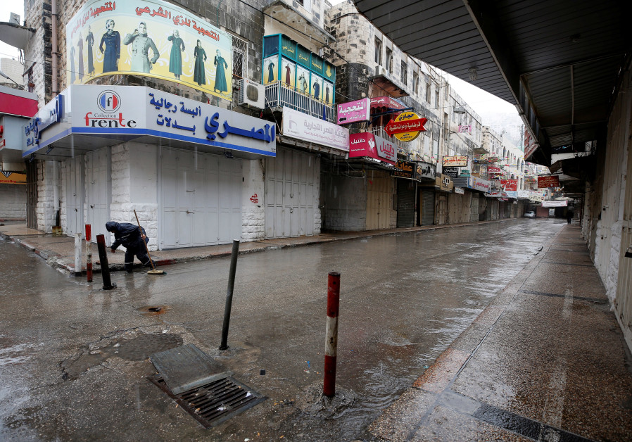 Shops are closed in Nablus as part of a general Palestinian strike against US VP Pence's visit, January 2018 (credit:Abed Omar Qusini/ Reuters) 