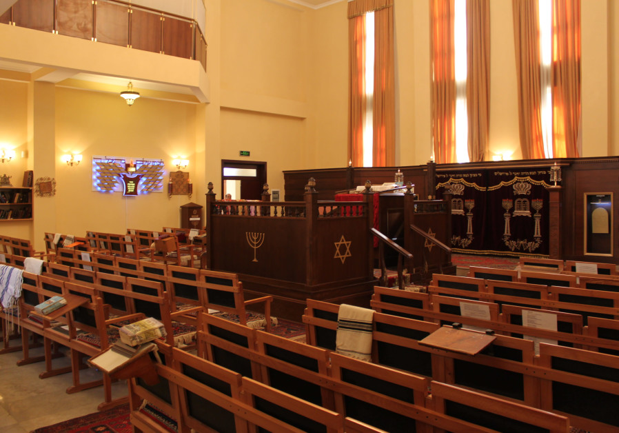 Synagogue of Ashkenazim in Baku by UREK MENIASHVILI / WIKIMEDIA COMMONS 